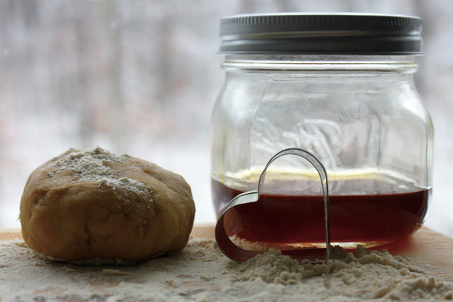 dough honey cutter heart window