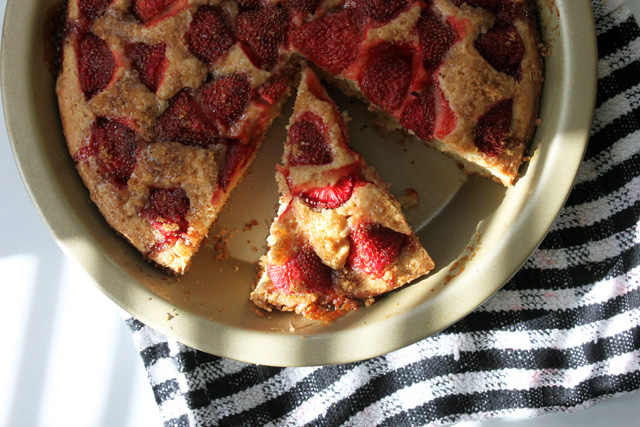 1 sliced strawberry buttermilk breakfast cake