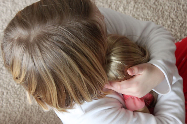 5.5 holding isabelle